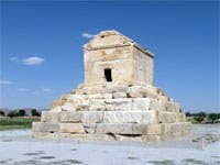 top_tourist_destinations_05 UNESCO Historical Site: Pasargadae