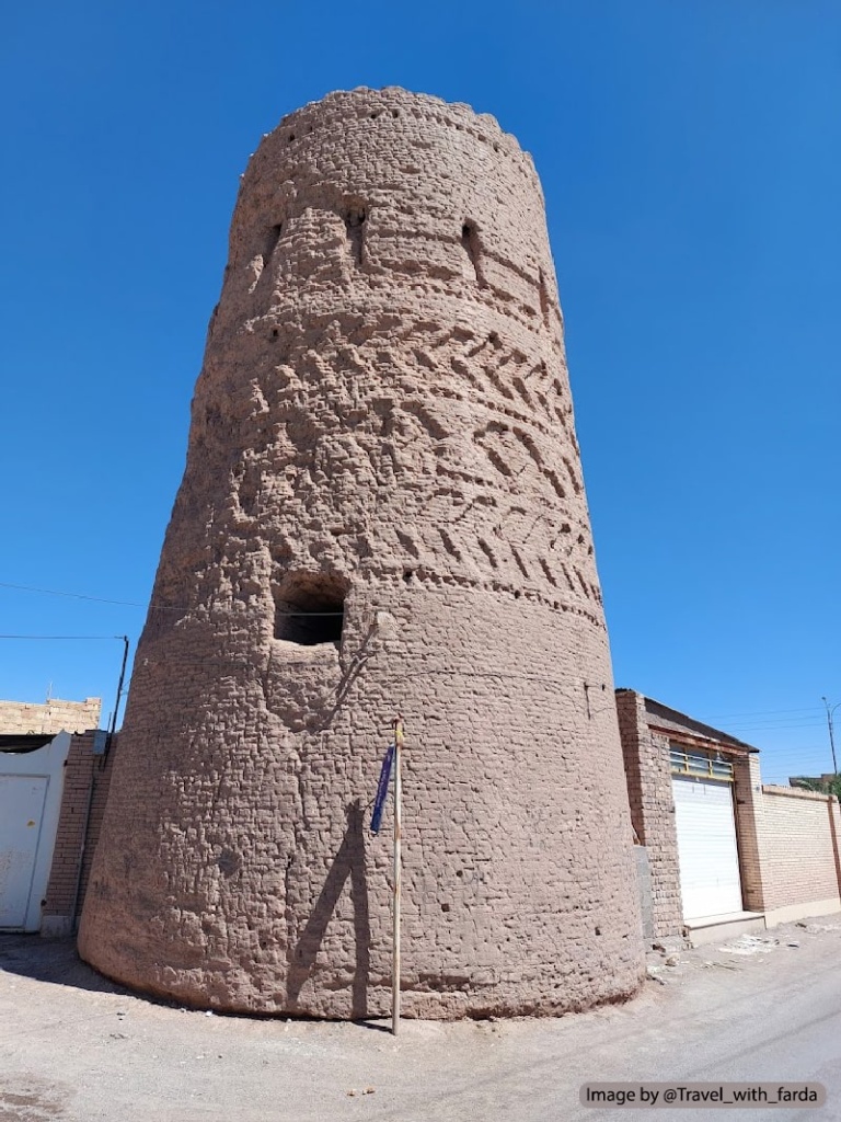 برج خلیل آباد اصفهان سندی بر قدمت این شهرستان است