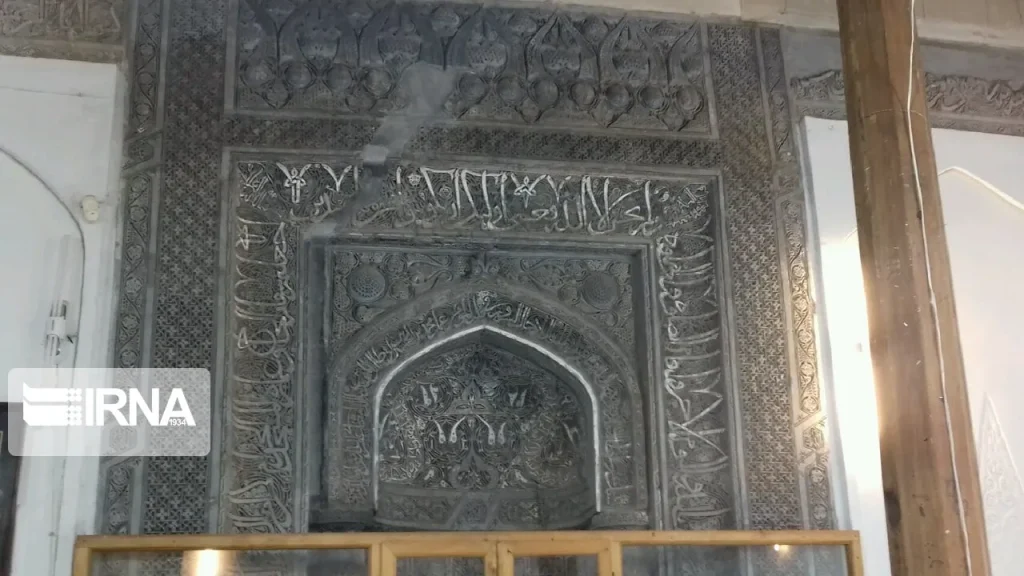 محراب مسجد بایزید بسطامی
