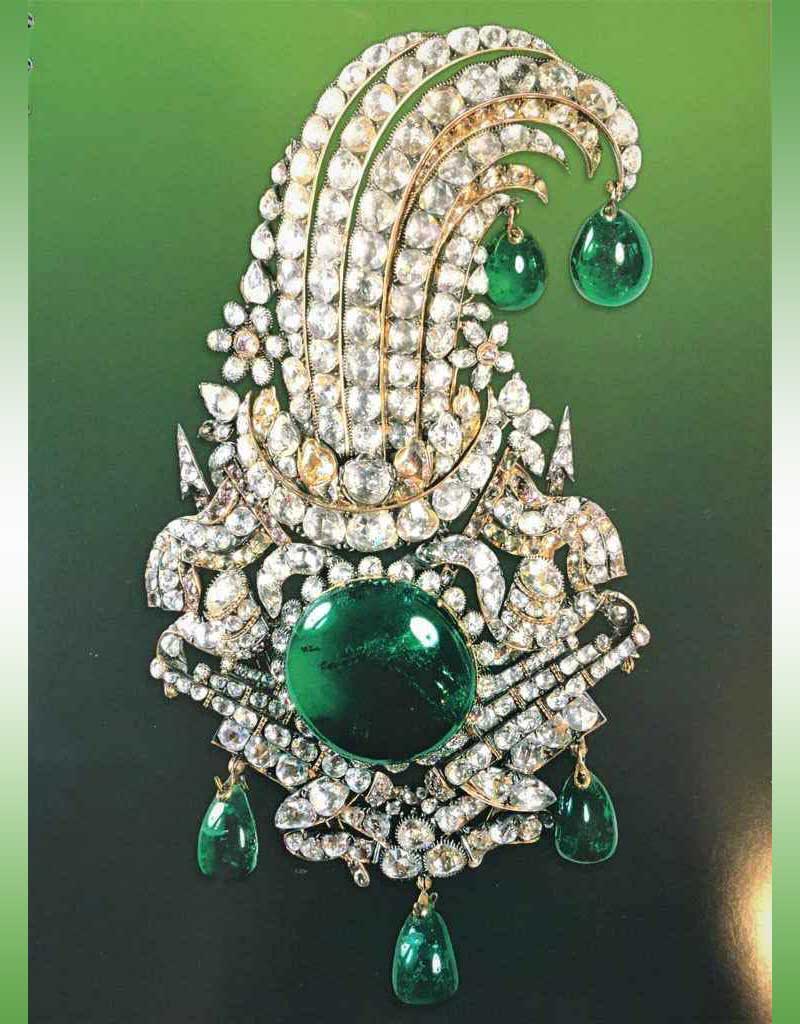 یکی از جواهرات سلطنتی تاریخی ایران