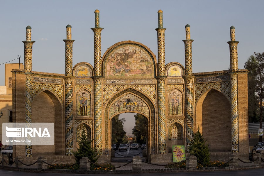 دروازه ارگ؛ یکی از آثار تاریخی شهر سمنان