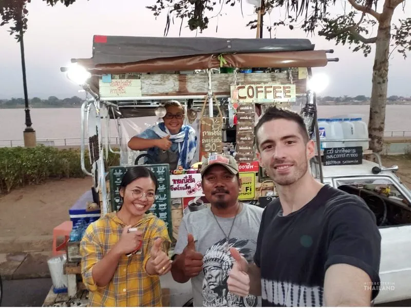 سفر مجردی اقابان به تایلند