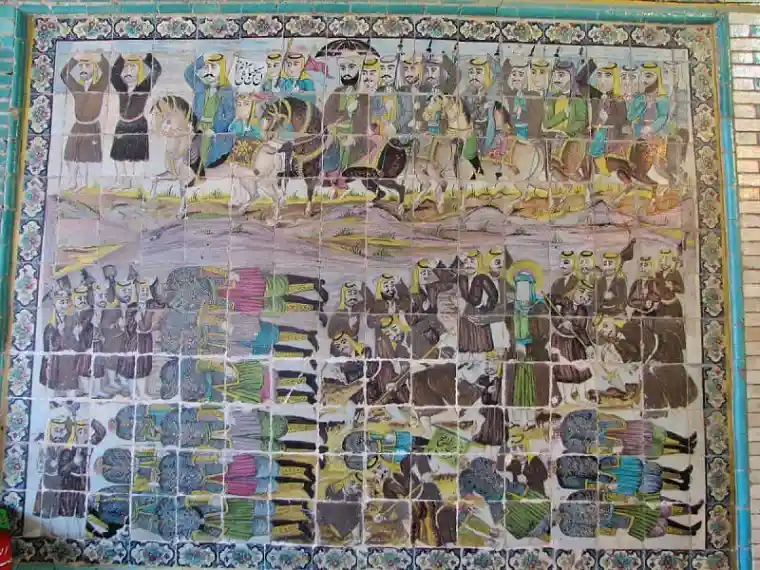 صحنه های عاشورا روی کاشی