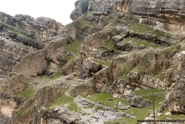 شهر بیشاپور در دوره خودش شهری مدرن به حساب میآمد