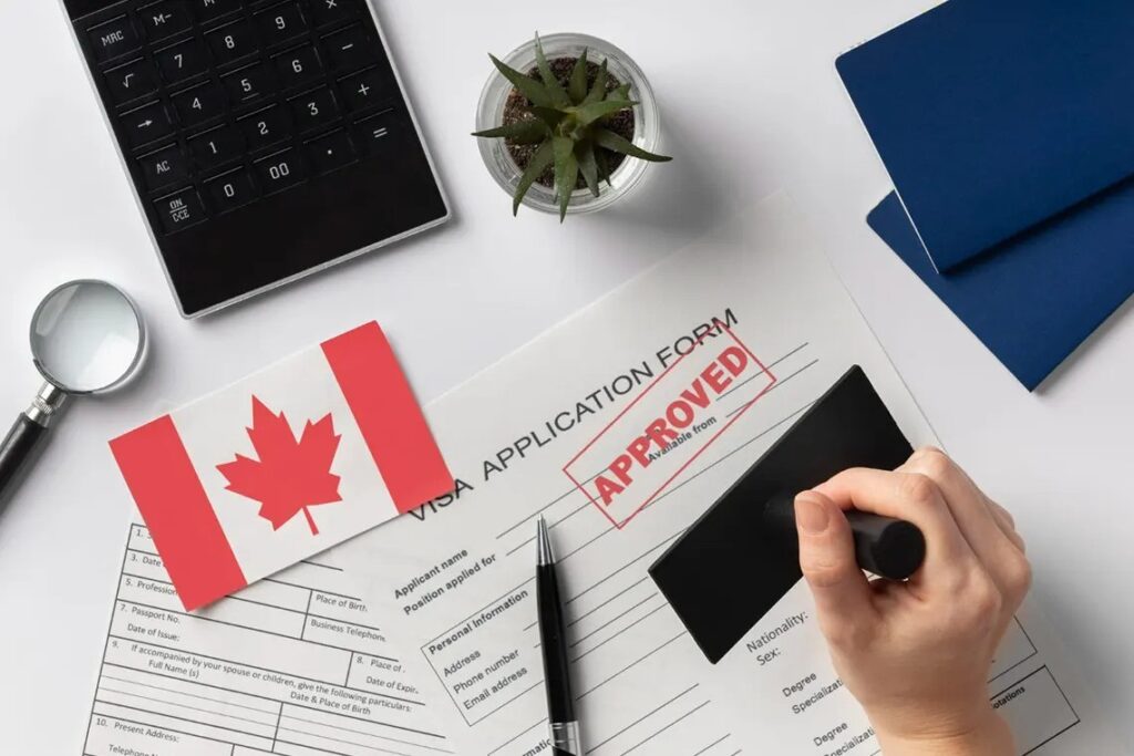 برای دریافت ویزای کانادا باید مدارک لازم را آماده کنید
