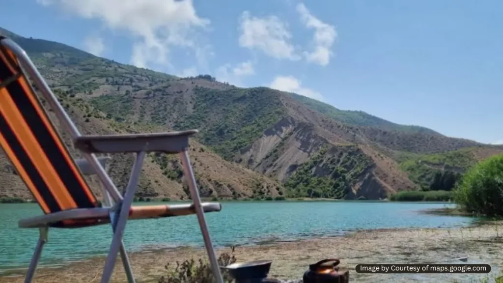 پیکنیک در دریاچه ولشت