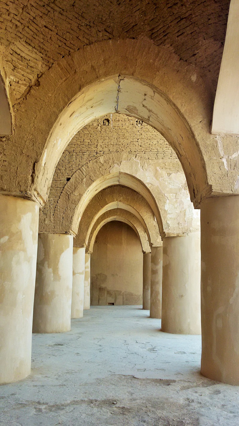 معماریایرانی در اوایل دوره پس از اسلام، مسجد تاریخانه