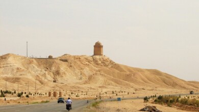 جاذبه های تاریخی ابرقو: گنبد عالی ابرکوه