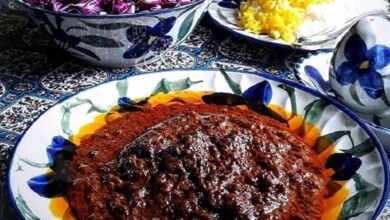 نحوه پخت خورشت فسنجان، غذای ترش و شیرین ایرانی
