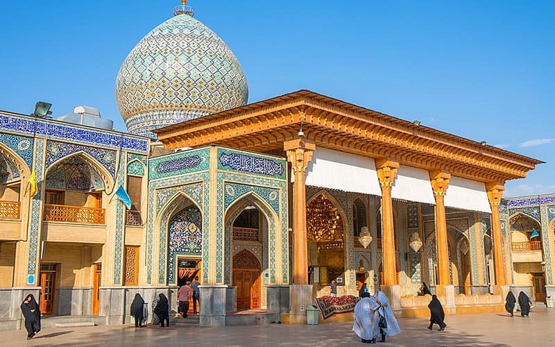 شاه چراغ، از جاذبه های گردشگری شیراز
