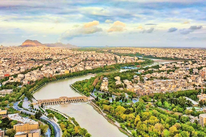 بازدید از دیدنی ها و جاذبه های گردشگری اصفهان