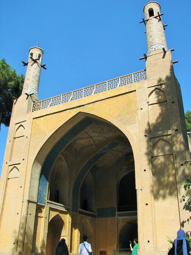 جاذبه های تاریخی اصفهان: منار جنبان