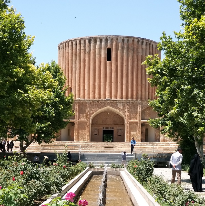 باغ ایرانی: عمارت خورشید