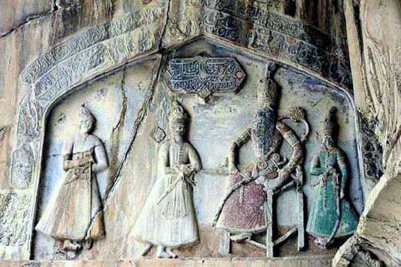 نقش برجسته محمد علی میرزا