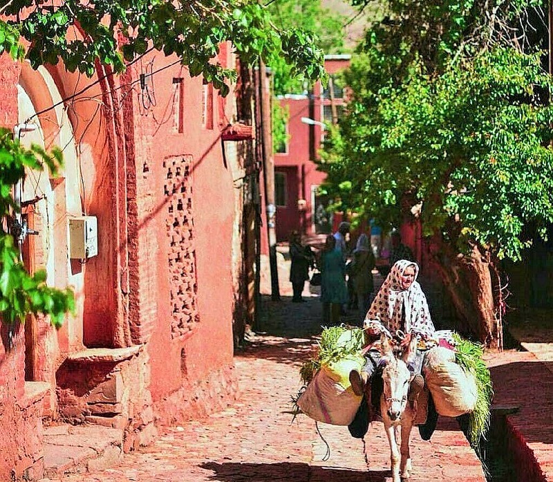 گردشگری روستایی در ایران ابیانه اصفهان