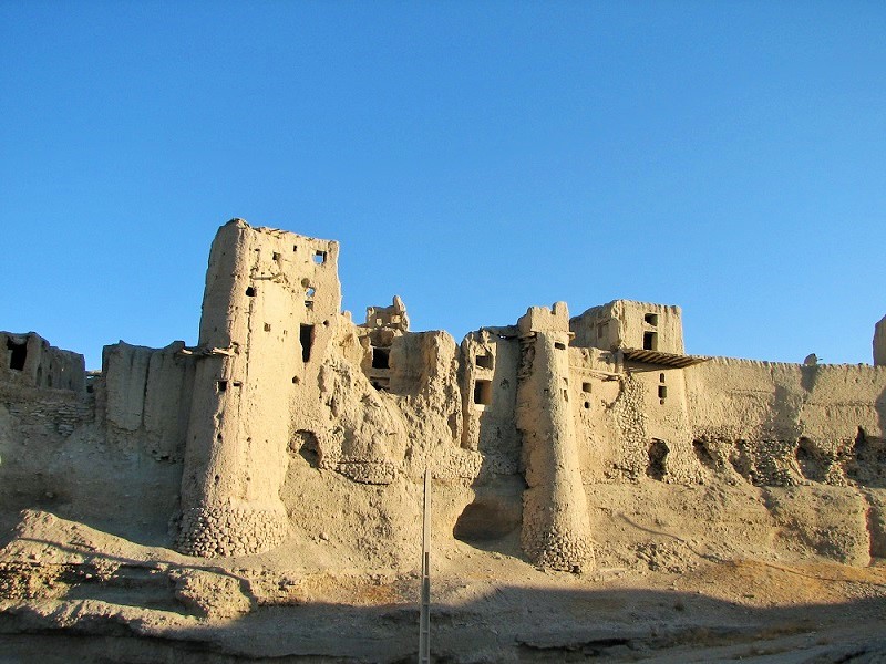 قلعه مجموعه تاریخی ایزدخواست