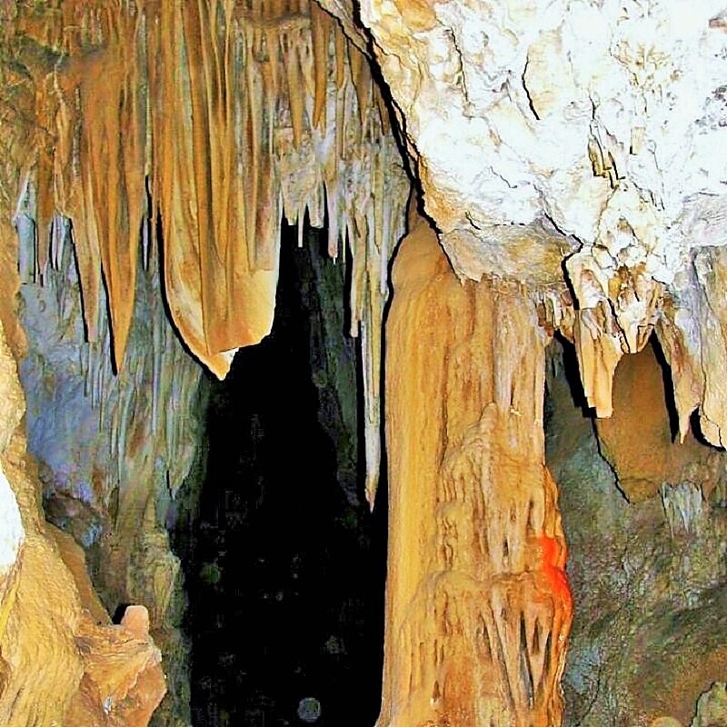 جاذبه های طبیعی دامغان: غار شیربند