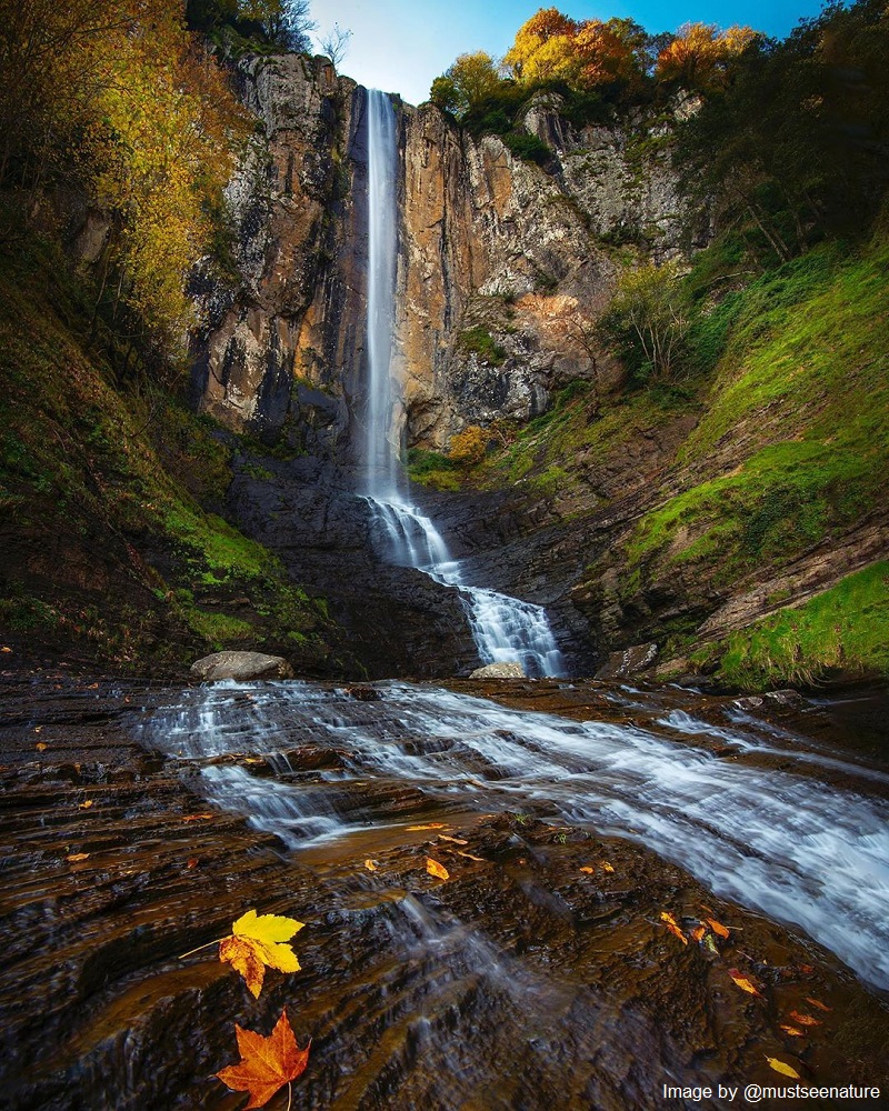 جاذبه های طبیعی آستارا: آبشار لاتون
