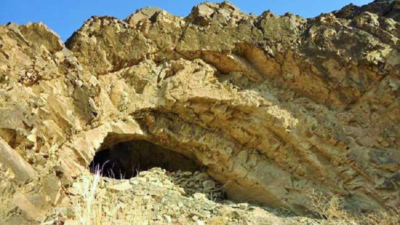جاهای دیدنی ایرانشهر؛ غار ملاسلیمان