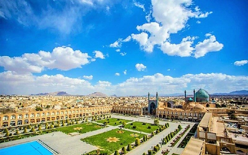 اجاره روزانه سوئیت در اصفهان و بازدید از میدان نقش جهان با سایت اتاقک