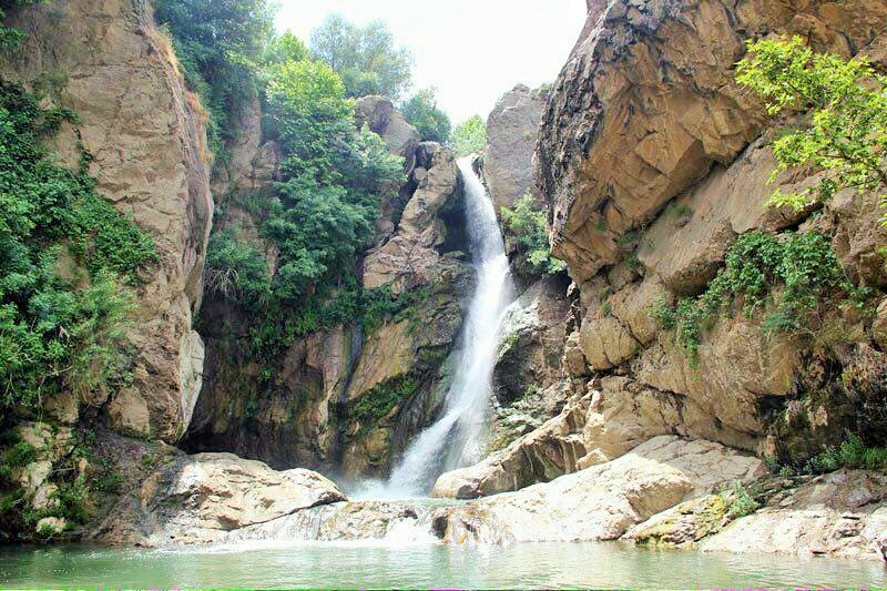 جاذبه های طبیعی ارومیه: آبشار شملکان