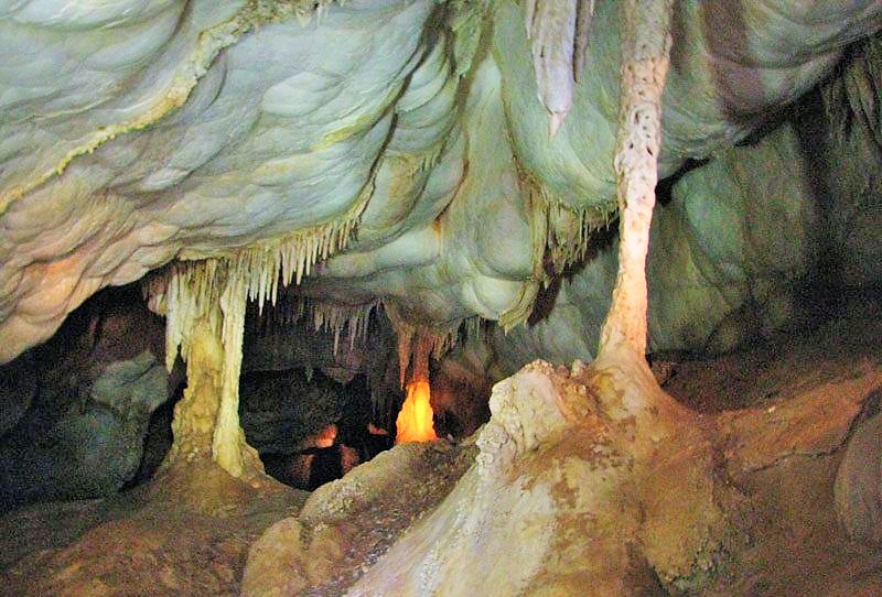 غار میرزا