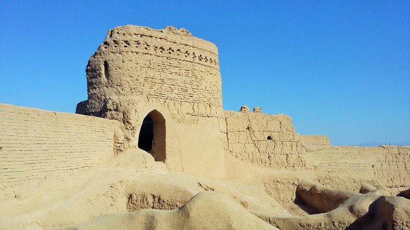 نارین قلعه شهر تاریخی میبد