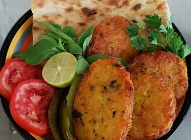 طرز تهیه پخت کوکو سیب زمینی: غذای گیاهخواران