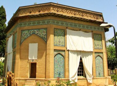 نمای موزه پارس شیراز