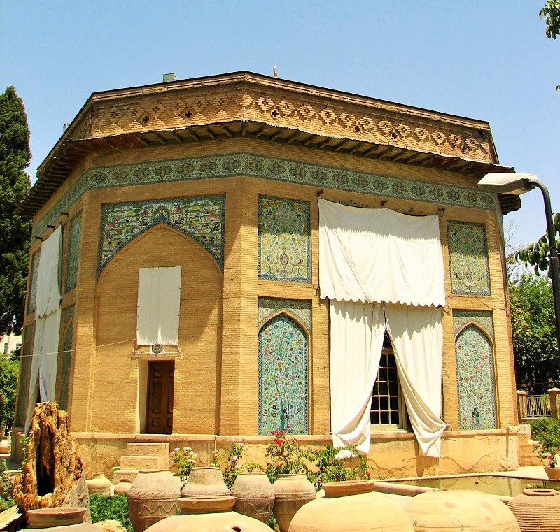 نمای موزه پارس شیراز
