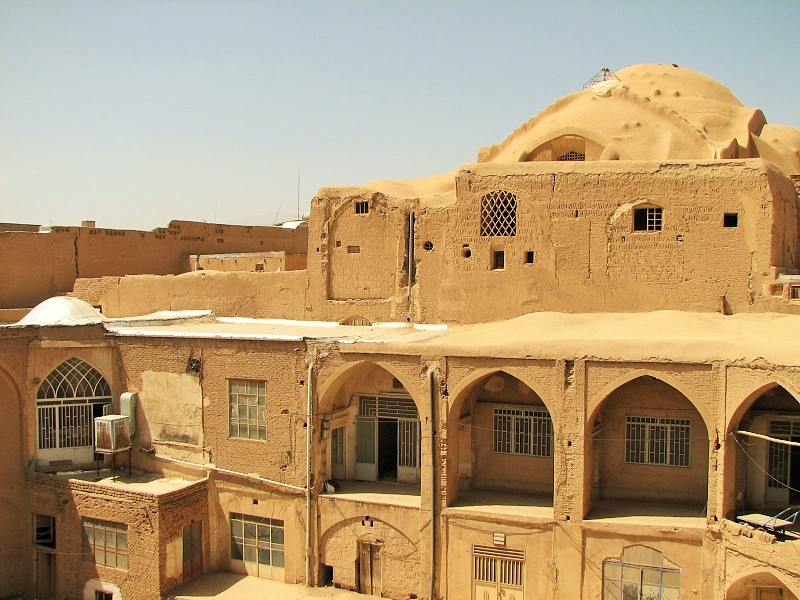 نمای خارجی بازار کاشان