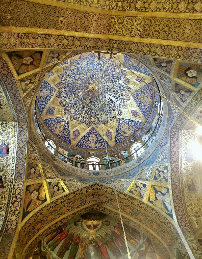 تزیینات دیواری کلیسای وانک اصفهان