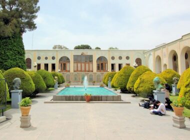 موزه هنرهای تزیینی اصفهان