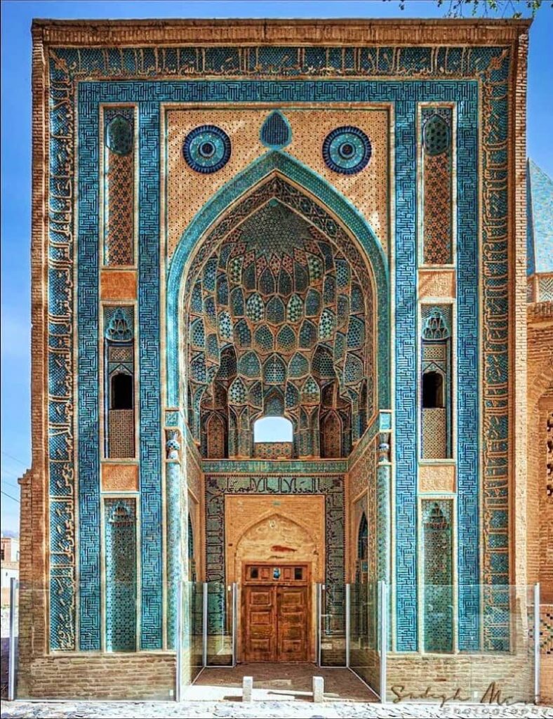 خانقاه همجوار مسجد جامع نطنز