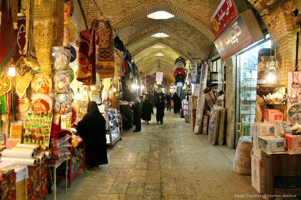 نمایی از بازار زنجان