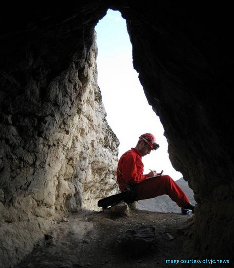 غار دره آل مشهد؛ بهشتی دیدنی برای کوهنوردان