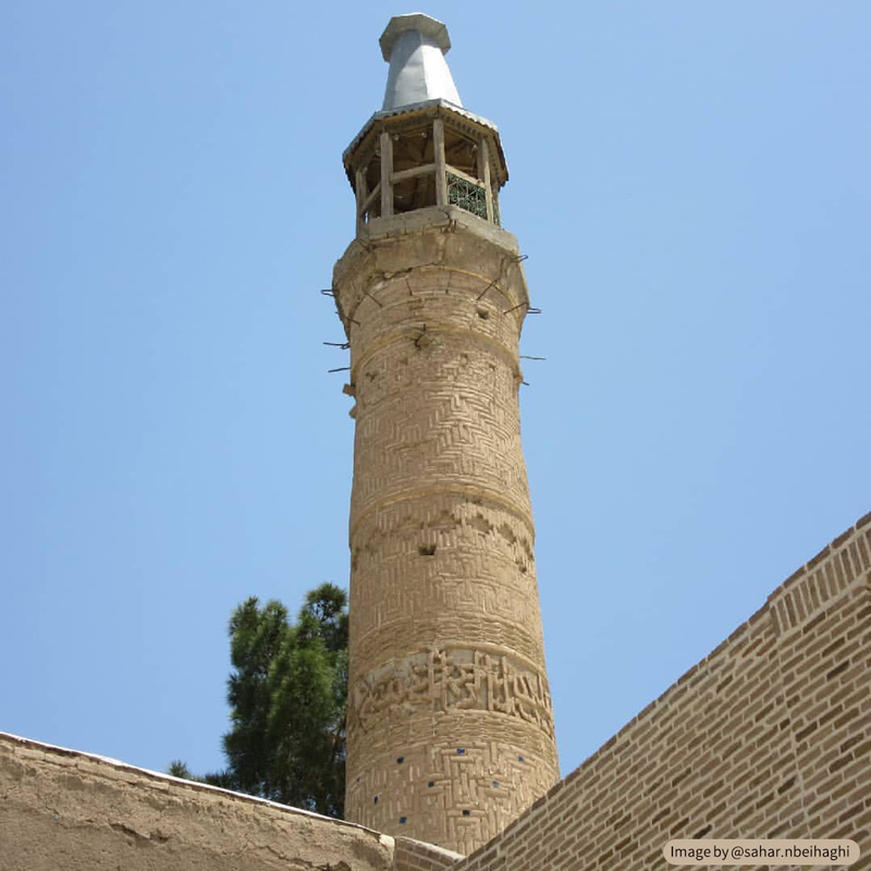 نمایی از مناره مسجد پامنار سبزوار