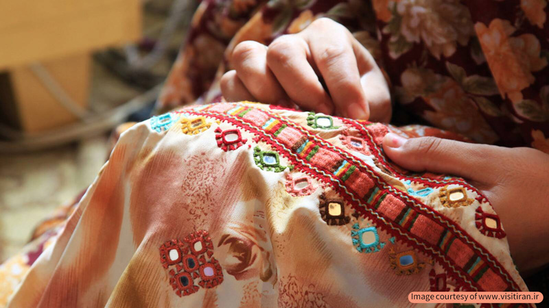 هنر زیبای سوزن‌ دوزی در ایران