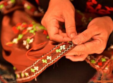 با سوزن‌ دوزی در ایران آشنا شوید
