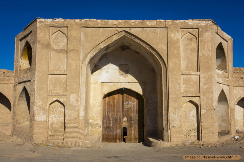 معماری کاروانسرای آهوان