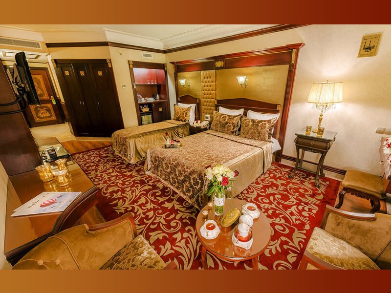 اتاق دبل لاکچری هتل قصر طلایی مشهد