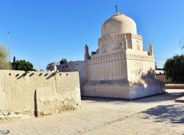 آشنایی با آرامگاه سید غلام رسول