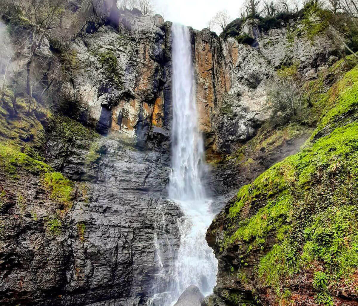 از آبشار لاتون چه می دانید؟