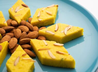 آشنایی با لوز اصفهان و طعم متفاوت آن