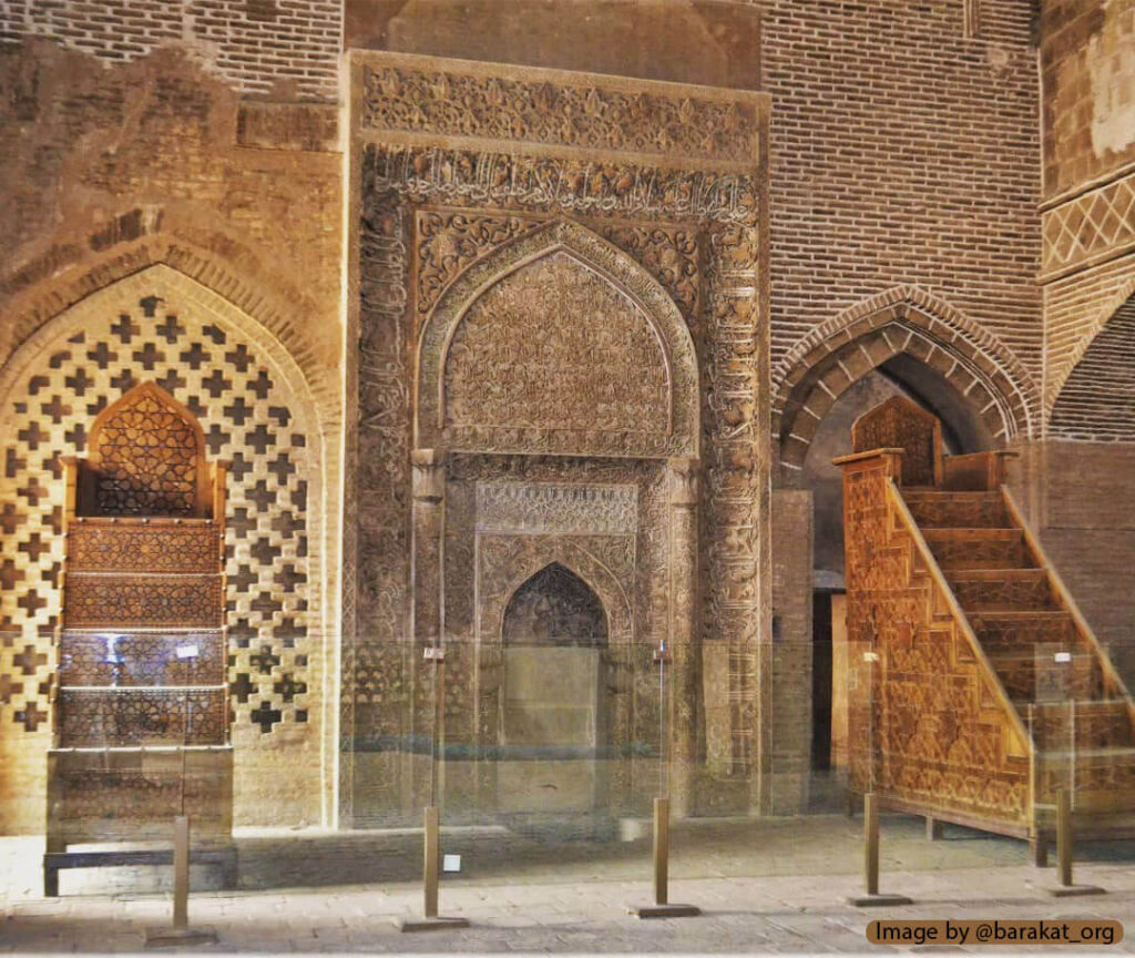 محراب مسجد الجایتو یکی از محراب های زیبای ایرانی 
