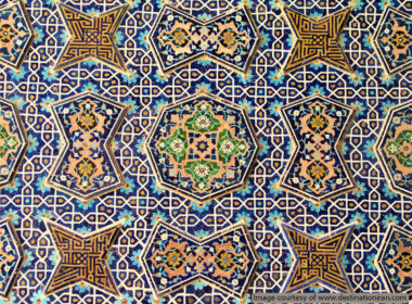 کاشی کاری ایرانی نفیس در مسجد جامع اصفهان