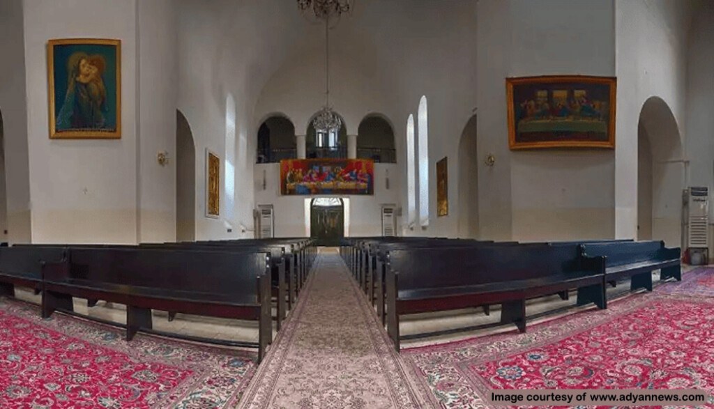 کلیسای مریم مقدس تهران یکی از کلیساهای قدیمی کشور