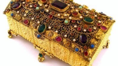 نمونه ای از هنر مرصع کاری
