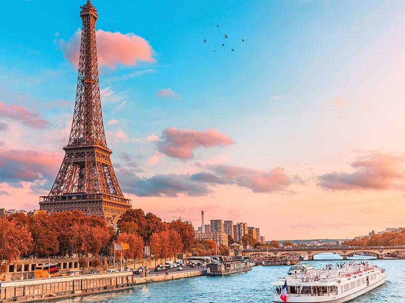 راهنمای سفر به فرانسه و بازدید از جاذبه‌ها