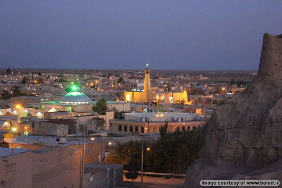 نمایی از مسجد بافران